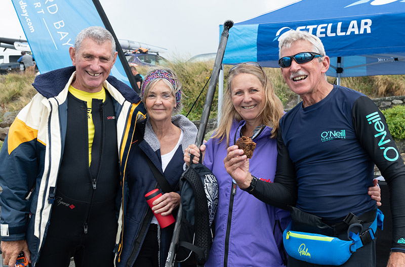 Race-team Surfski sprint start